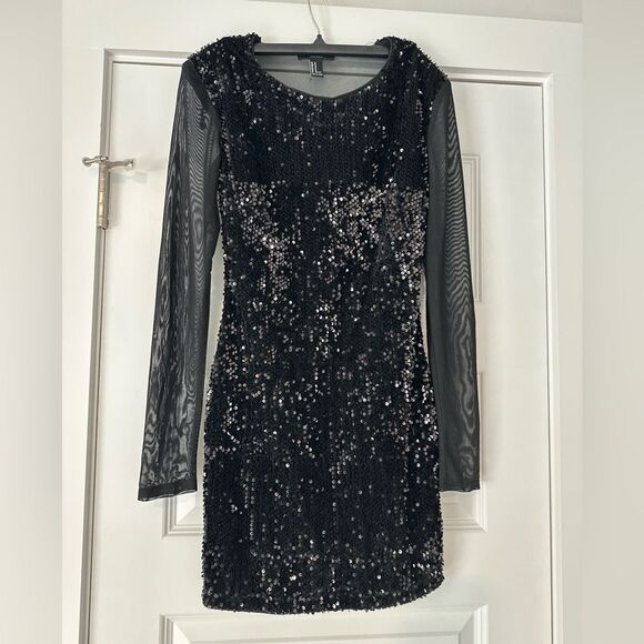 Sequin and mesh long sleeve mini dress with shoulder pads - Picture 5 of 7